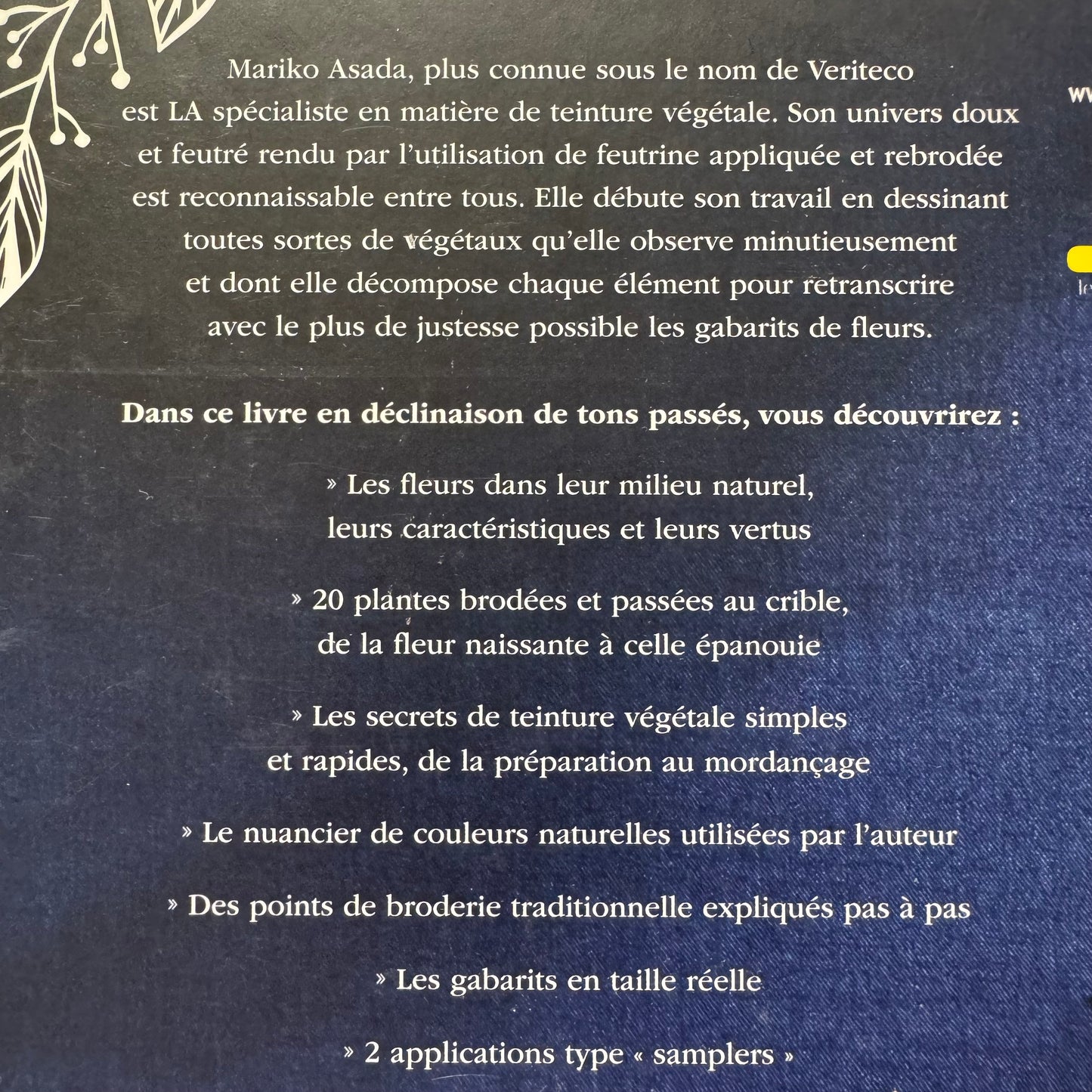 Libro "Jolies fleurs en teinture végétale"