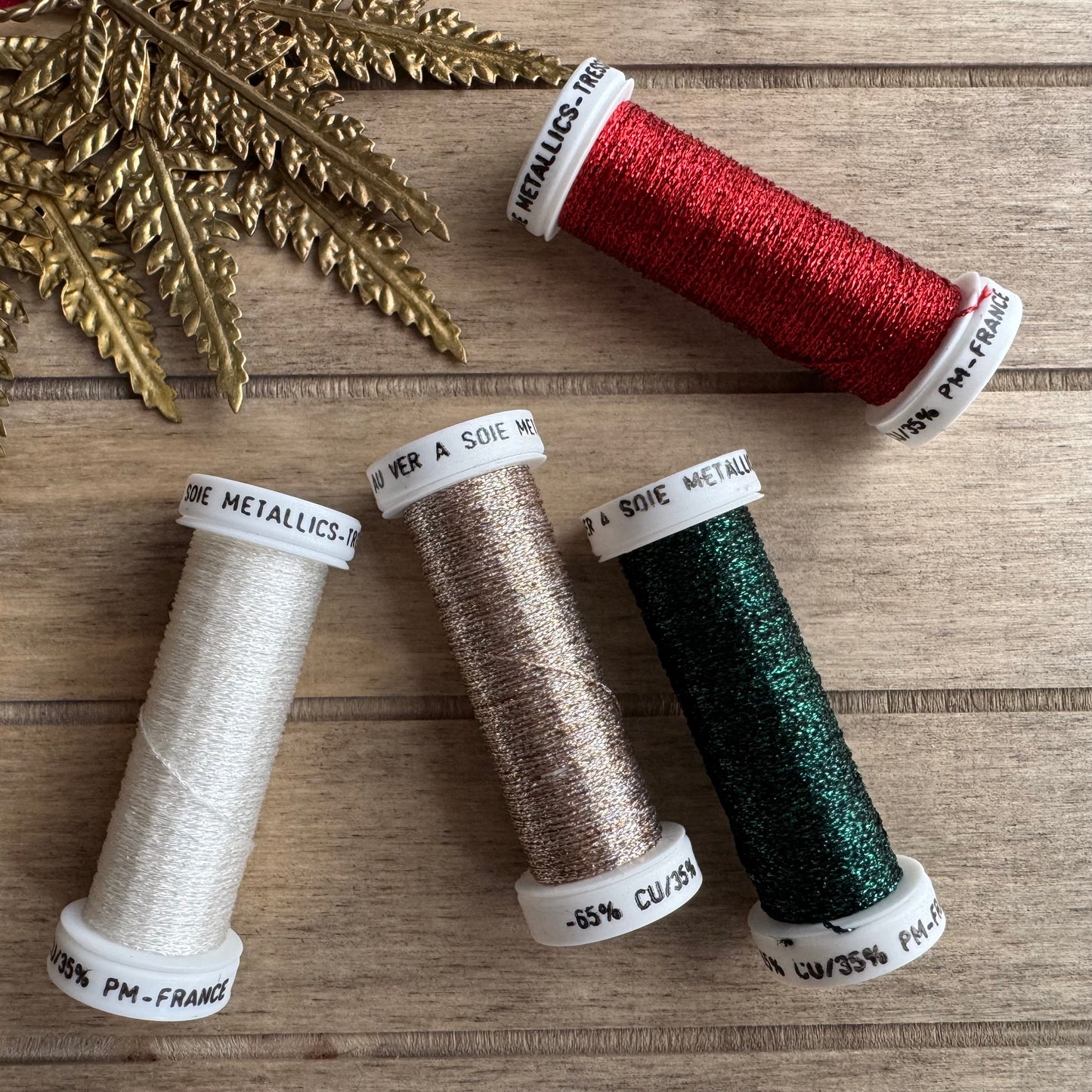 Selección Hilo Metalizado Navidad - Verde Oscuro