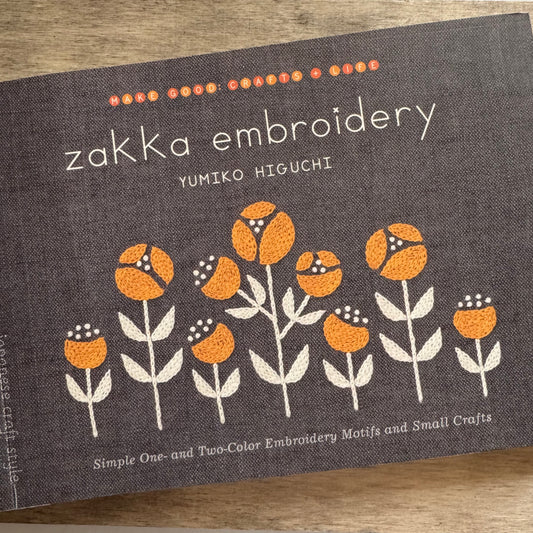 Libro "Zakka Embroidery: Simple One- and Two-Color Embroidery Motifs and Small Crafts" Yumiko Higuchi