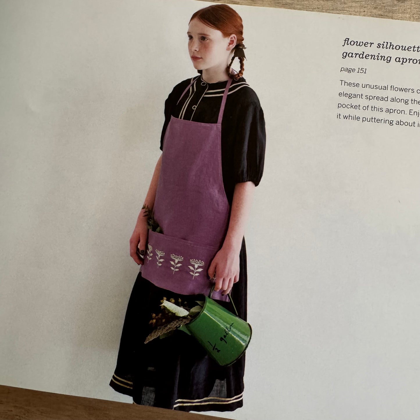 Libro "Zakka Embroidery: Simple One- and Two-Color Embroidery Motifs and Small Crafts" Yumiko Higuchi
