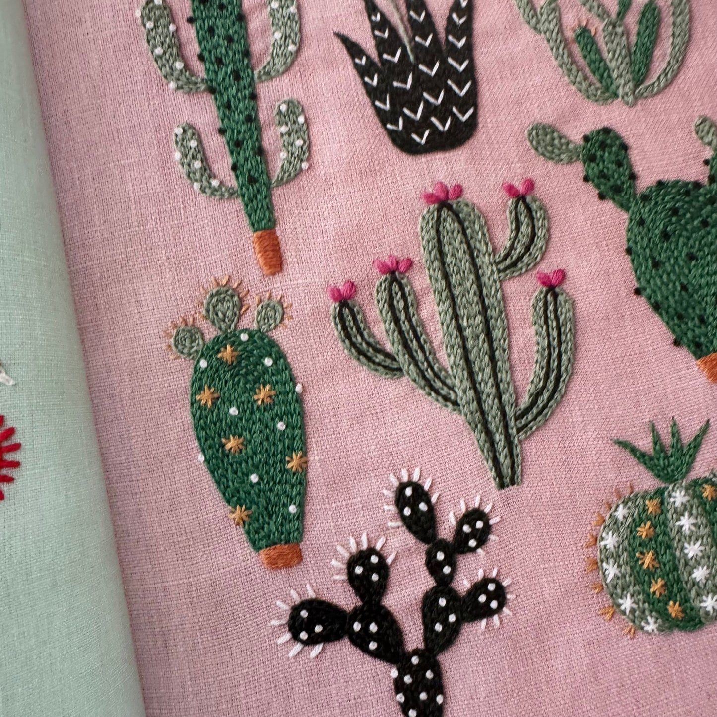 Libro "A year of embroidery" Yumiko Higuchi