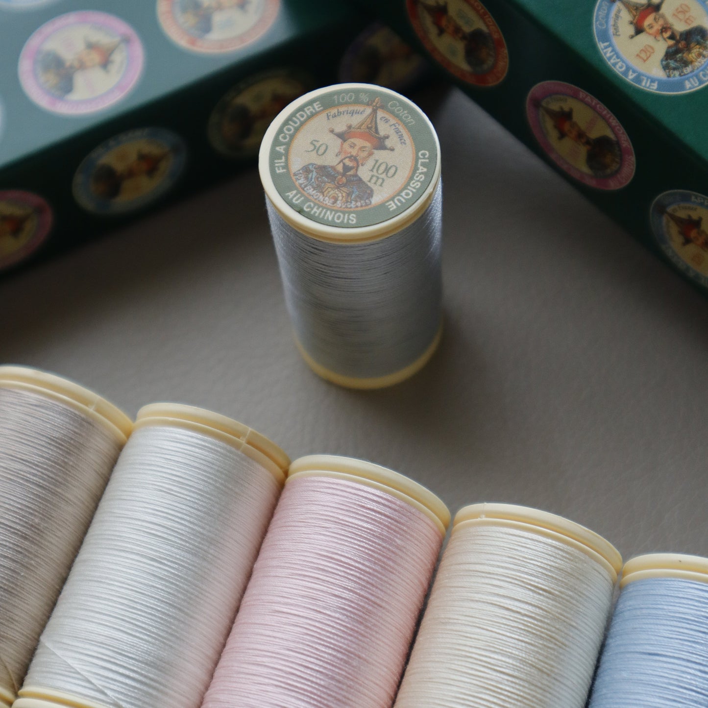 Selección Efímera de Hilos "Pastel - Algodón Egipcio Au Chinois Maison Sajou" - Exclusivo para Estudio Era